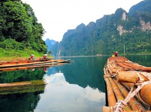 Bamboo Rafting Thailand